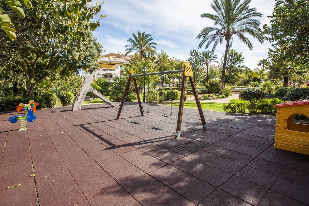 Dama De Noche Playground Apartment Marbella Buitenkant foto